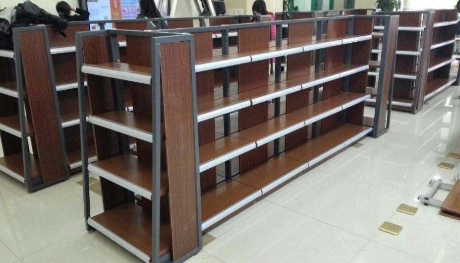 避免鋼木貨架出現(xiàn)損傷哪些操作需要我們注意呢