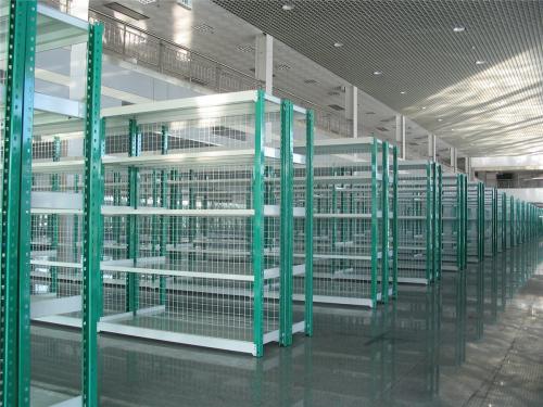 哪些貨架適合早冷庫中使用呢？