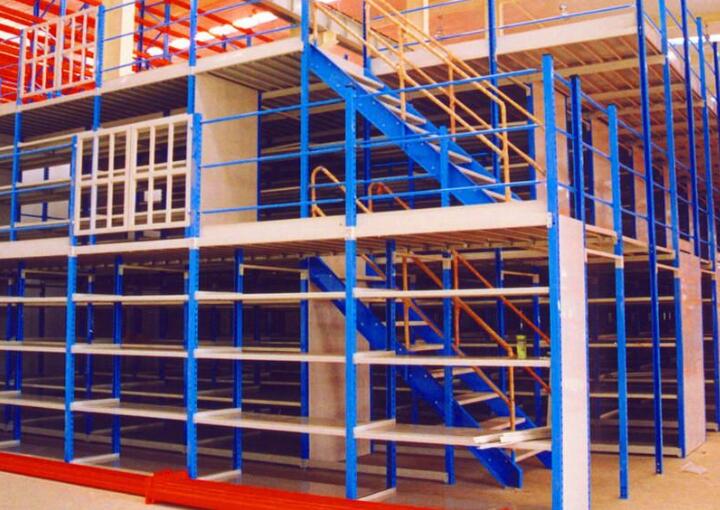 中型貨架與重型貨架的區別有哪些